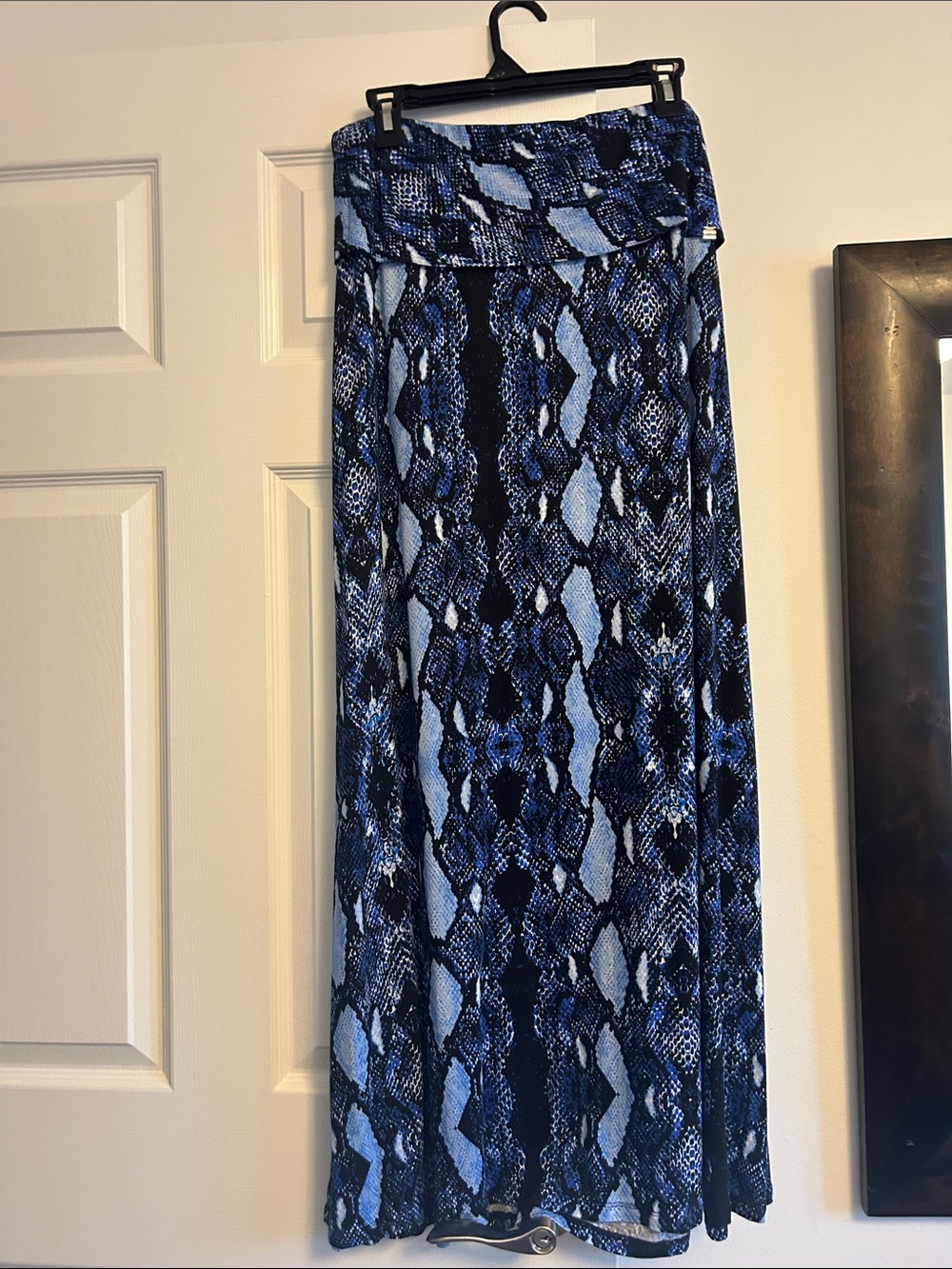 Calvin Klein Blue Snake-Print Maxi Skirt